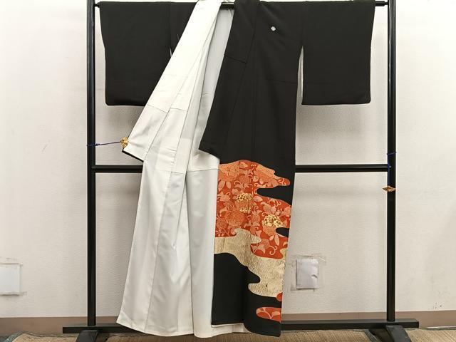 平和屋着物■豪華黒留袖　駒刺繍　菊花文　金彩　正絹　逸品　BAAX8649mz