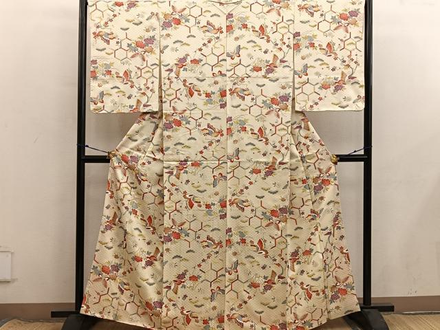 平和屋着物■上質な小紋　舞蝶花文　金彩　正絹　逸品　BAAX8677mz