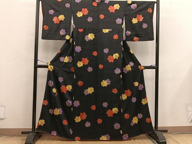 平和屋着物■上質な小紋　楓文　黒地　金彩　正絹　逸品　BAAX8708mz
