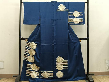 平和屋着物■訪問着　駒刺繍　舞蝶文　金彩　正絹　逸品　BAAX8724mz