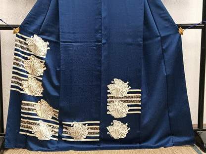 平和屋着物■訪問着　駒刺繍　舞蝶文　金彩　正絹　逸品　BAAX8724mz