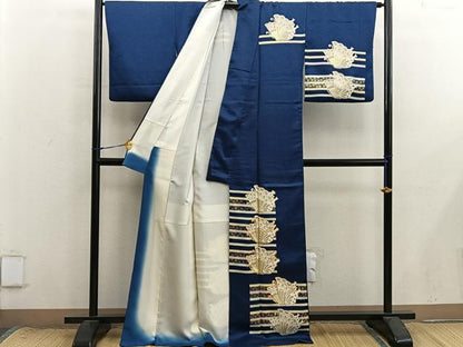 平和屋着物■訪問着　駒刺繍　舞蝶文　金彩　正絹　逸品　BAAX8724mz