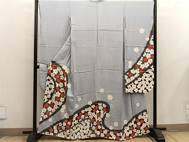 平和屋着物●豪華振袖　舞桜文　金彩　正絹　逸品　BAAX8743mz