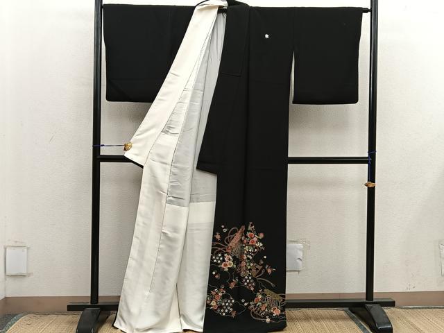 平和屋着物●豪華黒留袖　総刺繍　蘇州刺繍　御所車菊花絵巻　金糸　正絹　逸品　BAAX8825mz