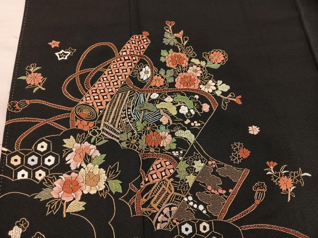 平和屋着物●豪華黒留袖　総刺繍　蘇州刺繍　御所車菊花絵巻　金糸　正絹　逸品　BAAX8825mz