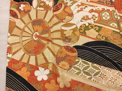 平和屋着物●訪問着　駒刺繍　立波菊花文　黒地　金彩　正絹　逸品　BAAX8832mz
