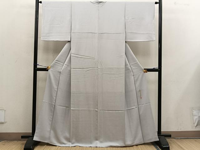 平和屋着物●上質な色無地　作家物　唐草地紋　練色　正絹　逸品　BAAX8851mz