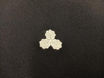 平和屋着物■豪華黒留袖　束ね熨斗菊花文　金彩　正絹　逸品　BAAX8886mz