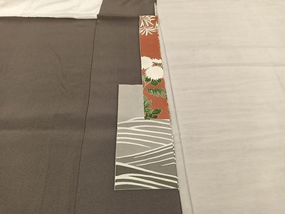 平和屋着物■豪華色留袖　駒刺繍　枝菊花文　金彩　正絹　逸品　未使用　BAAX8898mz