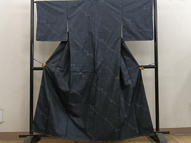 平和屋着物■本場大島紬　枝花文　正絹　逸品　BAAX8923mz