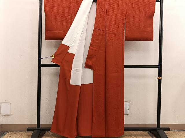 平和屋着物■上質な色無地　草花地紋　弁柄色　正絹　逸品　BAAX8948mz