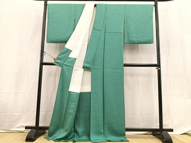 平和屋着物●上質な色無地　松竹梅地紋　木賊色　正絹　逸品　BAAX9047yc