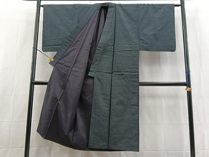 平和屋着物■男性　本場大島紬　アンサンブル　80亀甲　総詰め　羽裏：鷹　正絹　逸品　BAAX9071yc