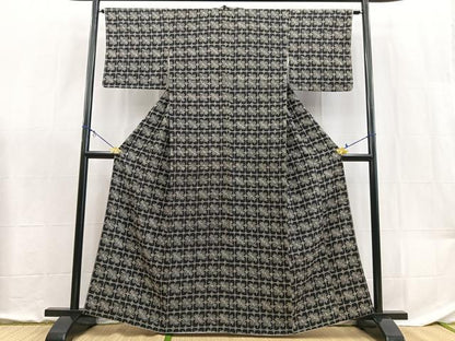 平和屋着物■上質な小紋　草花文　黒地　正絹　逸品　BAAX9099yc