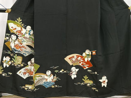 平和屋着物■豪華黒留袖　駒刺繍　唐子地紙花文　金彩　正絹　逸品　BAAX9111yc