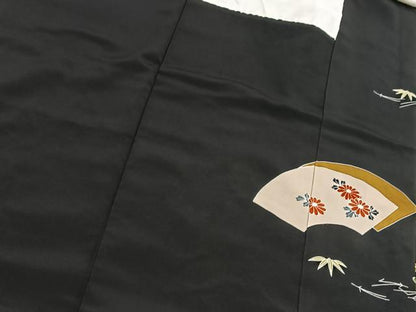 平和屋着物■豪華黒留袖　駒刺繍　唐子地紙花文　金彩　正絹　逸品　BAAX9111yc