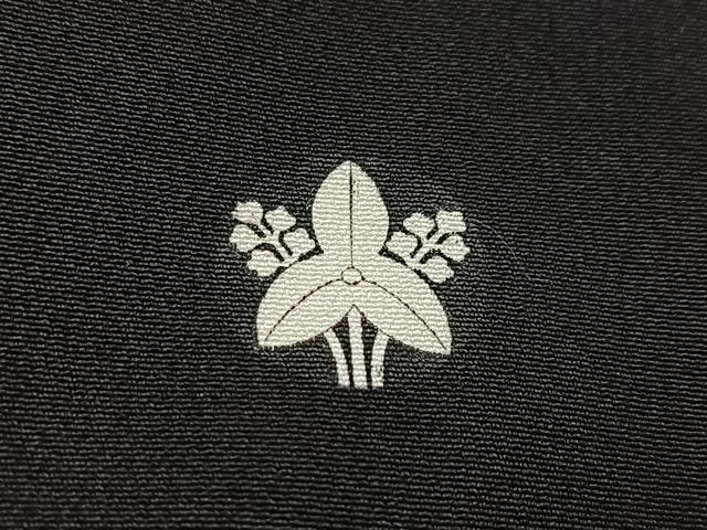 平和屋着物■豪華黒留袖　駒刺繍　飛鶴吉祥花文　金銀彩　正絹　逸品　BAAX9134yc