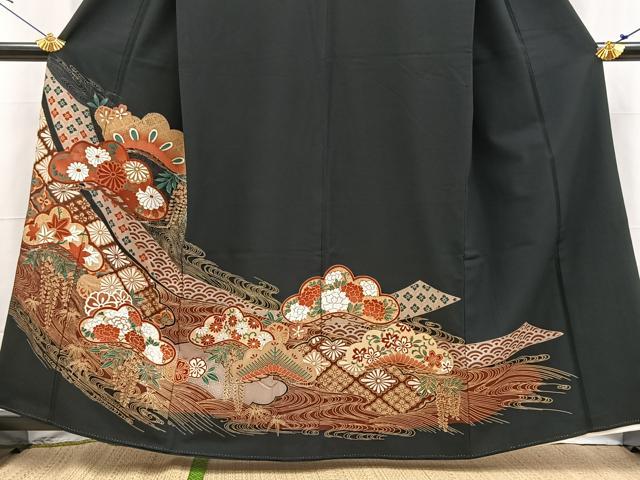 平和屋着物■黒留袖　流水花松文　金彩　洗える着物　BAAX9236yc