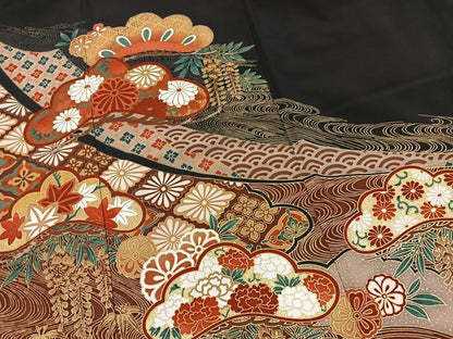 平和屋着物■黒留袖　流水花松文　金彩　洗える着物　BAAX9236yc