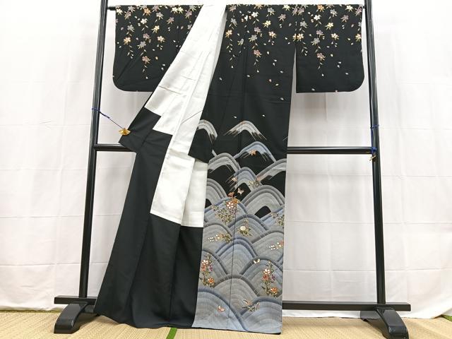 平和屋着物■訪問着　立波花蝶文　黒地　金彩　洗える着物　BAAX9276yc