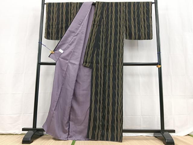 平和屋着物■小紋　よろけ縞　黒地　洗える着物　BAAX9310yc