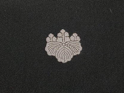 平和屋着物■黒留袖　刺繍　尾長鳥更紗花文　金彩　銀糸　洗える着物　BAAX9321yc
