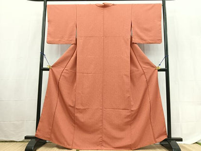 平和屋着物■色無地　背抜き仕立て　紗綾形地紋　真赭色　洗える着物　BAAX9403yc