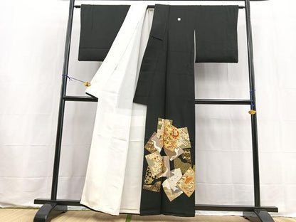 平和屋着物●創業460年・千總　黒留袖　駒刺繍　吉祥宝尽くし文　金彩　正絹　逸品　BAAX9561yc