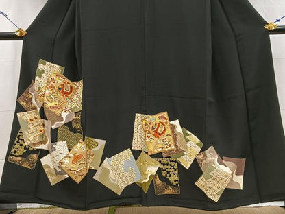 平和屋着物●創業460年・千總　黒留袖　駒刺繍　吉祥宝尽くし文　金彩　正絹　逸品　BAAX9561yc