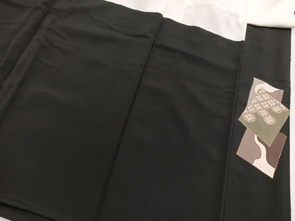平和屋着物●創業460年・千總　黒留袖　駒刺繍　吉祥宝尽くし文　金彩　正絹　逸品　BAAX9561yc