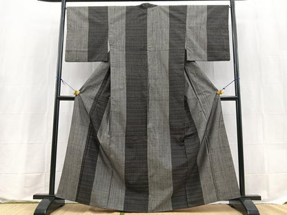 平和屋着物■上質な紬　間道　黒地　正絹　逸品　BAAX9576yc