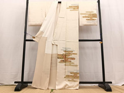 平和屋着物●訪問着　駒刺繍　吉祥エ霞文　金彩　正絹　逸品　BAAX9587yc