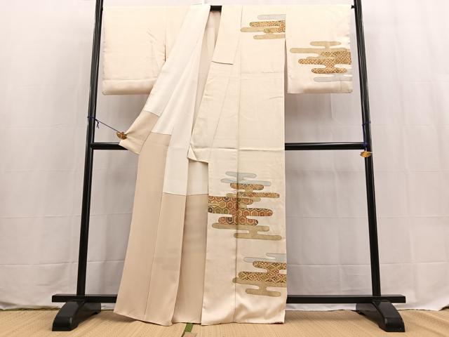 平和屋着物●訪問着　駒刺繍　吉祥エ霞文　金彩　正絹　逸品　BAAX9587yc