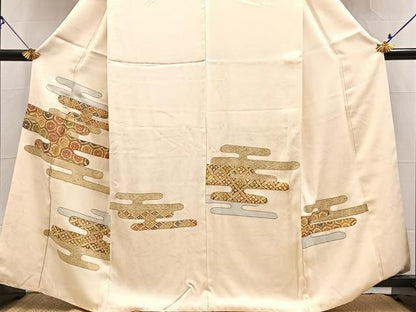 平和屋着物●訪問着　駒刺繍　吉祥エ霞文　金彩　正絹　逸品　BAAX9587yc