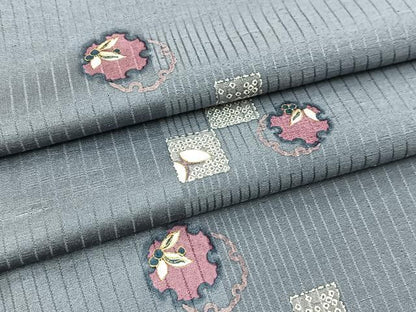 平和屋着物●上質な小紋　紬地　雪輪南天文　金彩　正絹　逸品　BAAX9608yc