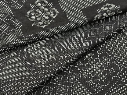 平和屋着物■本場大島紬　7マルキ　幾何学花文　正絹　逸品　BAAX9613yc