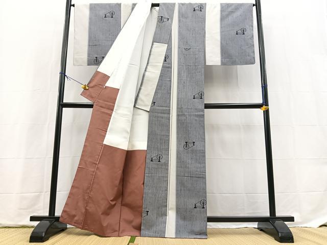 平和屋着物■上質な紬　糸巻き車文　松坂屋扱い　正絹　逸品　未使用　BAAX9644yc