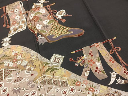 平和屋着物■豪華黒留袖　駒刺繍　吉祥花文　金銀彩　正絹　逸品　BAAX9711yc