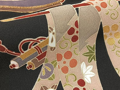 平和屋着物■豪華黒留袖　駒刺繍　吉祥花文　金銀彩　正絹　逸品　BAAX9711yc