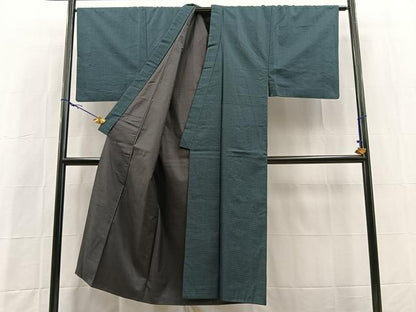 平和屋着物■男性　紬　アンサンブル　長羽織　100亀甲　亀甲文様　羽裏：鷹　正絹　逸品　BAAX9791yc