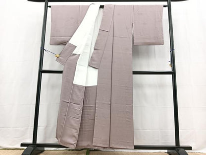 平和屋着物■女優　朝丘雪路　色無地　花蝶地紋　薄色　正絹　逸品　BAAX9802yc