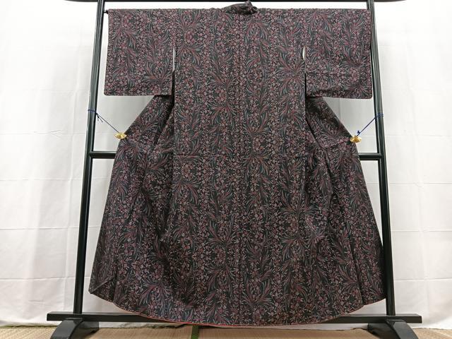 平和屋着物■本場大島紬　7マルキ　草花文　正絹　逸品　未使用　BAAX9817yc