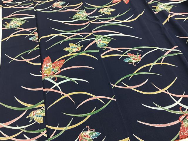 平和屋着物■上質な小紋　舞蝶芝草文　正絹　逸品　BAAX9818yc