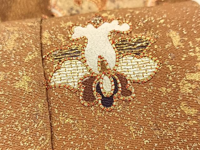 平和屋着物■豪華黒留袖　駒刺繍　吉祥更紗花文　金彩　正絹　逸品　BAAX9837yc
