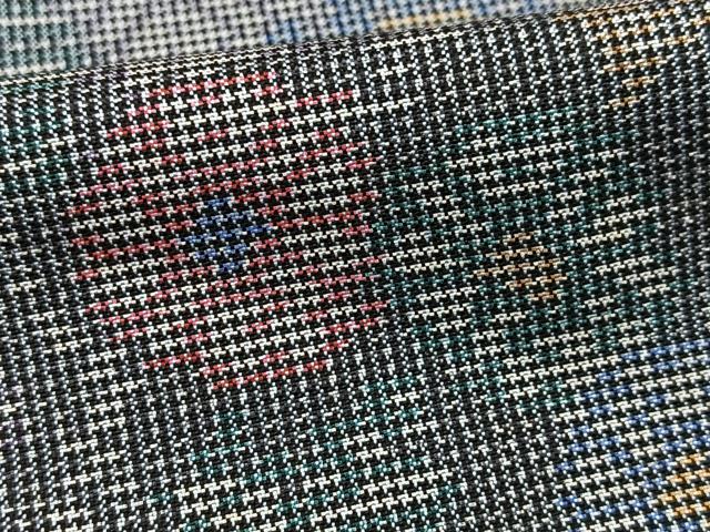 平和屋着物■本場大島紬　7マルキ　草花文　反端付き　正絹　逸品　BAAX9882yc