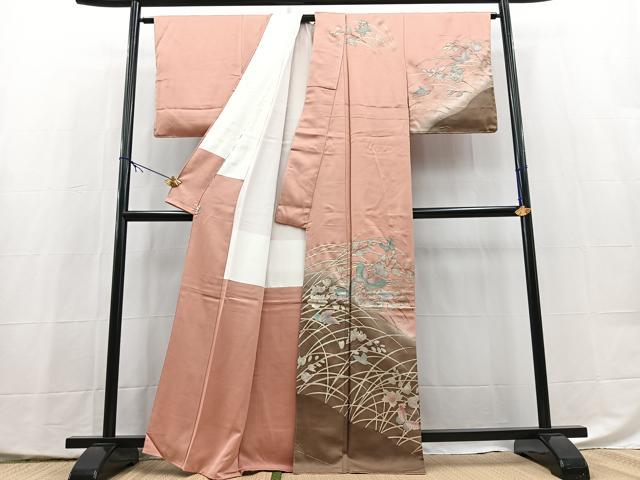 平和屋着物●訪問着　花蝶文　珊瑚色　暈し染め　金銀彩　鈴乃屋扱い　正絹　逸品　未使用　BAAX9940yc