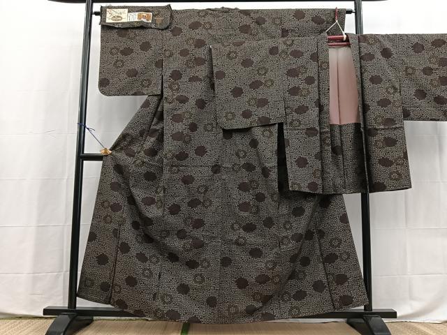 平和屋着物■本場大島紬　アンサンブル　泥染め　草木染　7マルキ　菊花文　田畑情玄作　証紙付き　正絹　逸品　BAAX9943yc