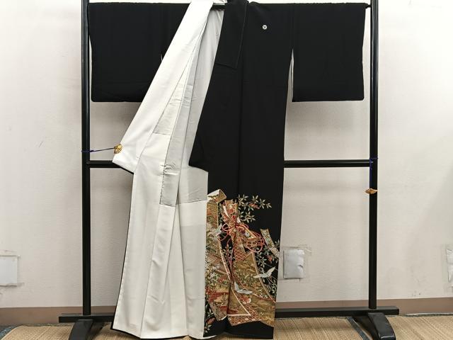 平和屋着物■豪華黒留袖　駒刺繍　飛鶴花文　金彩　正絹　逸品　BAAY0012mz