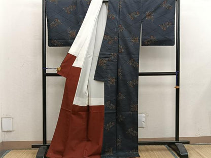 平和屋着物●本場大島紬　7マルキ　草花文　正絹　逸品　BAAY0020mz