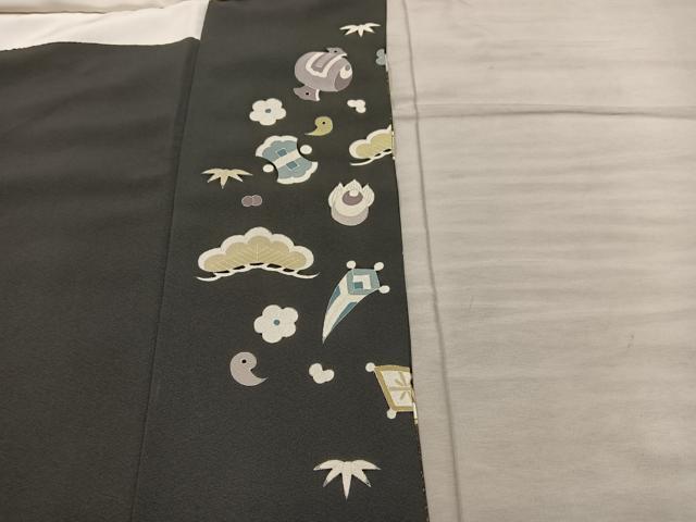 平和屋着物●豪華黒留袖　作家物　楽器宝尽くし花文　金彩　正絹　逸品　BAAY0073mz